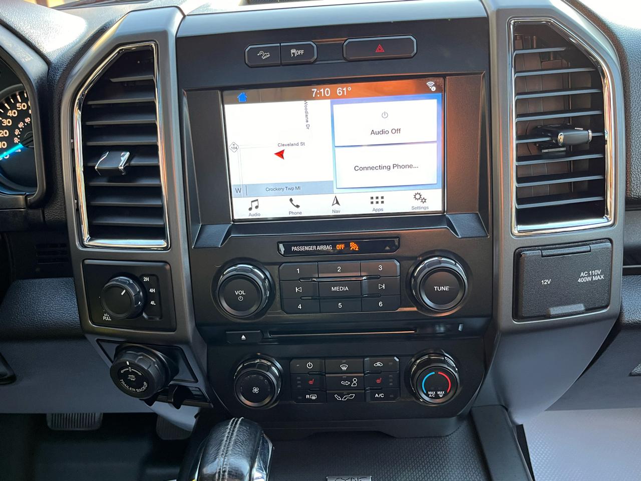 Ford F-150 4WD SuperCrew 145" XLT 2016