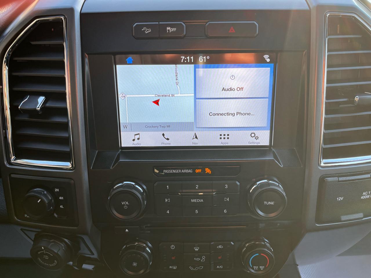 Ford F-150 4WD SuperCrew 145" XLT 2016