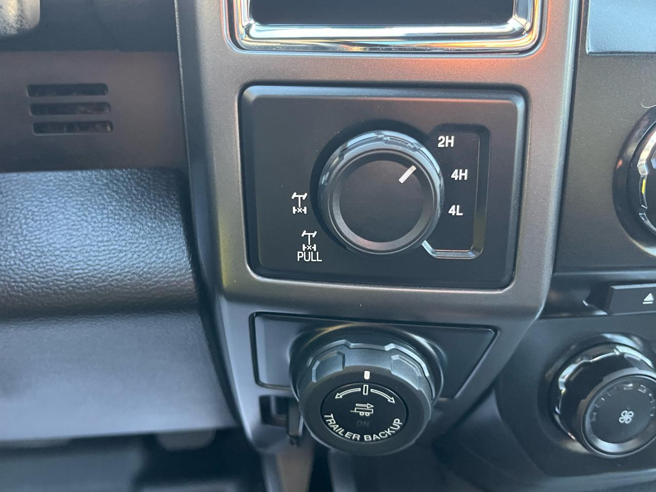 Ford F-150 4WD SuperCrew 145" XLT 2016