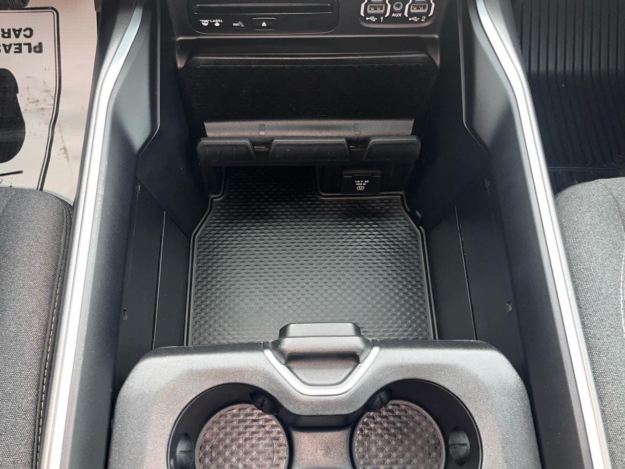 RAM 1500 Big Horn 4x4 Crew Cab 5'7" Box 2019