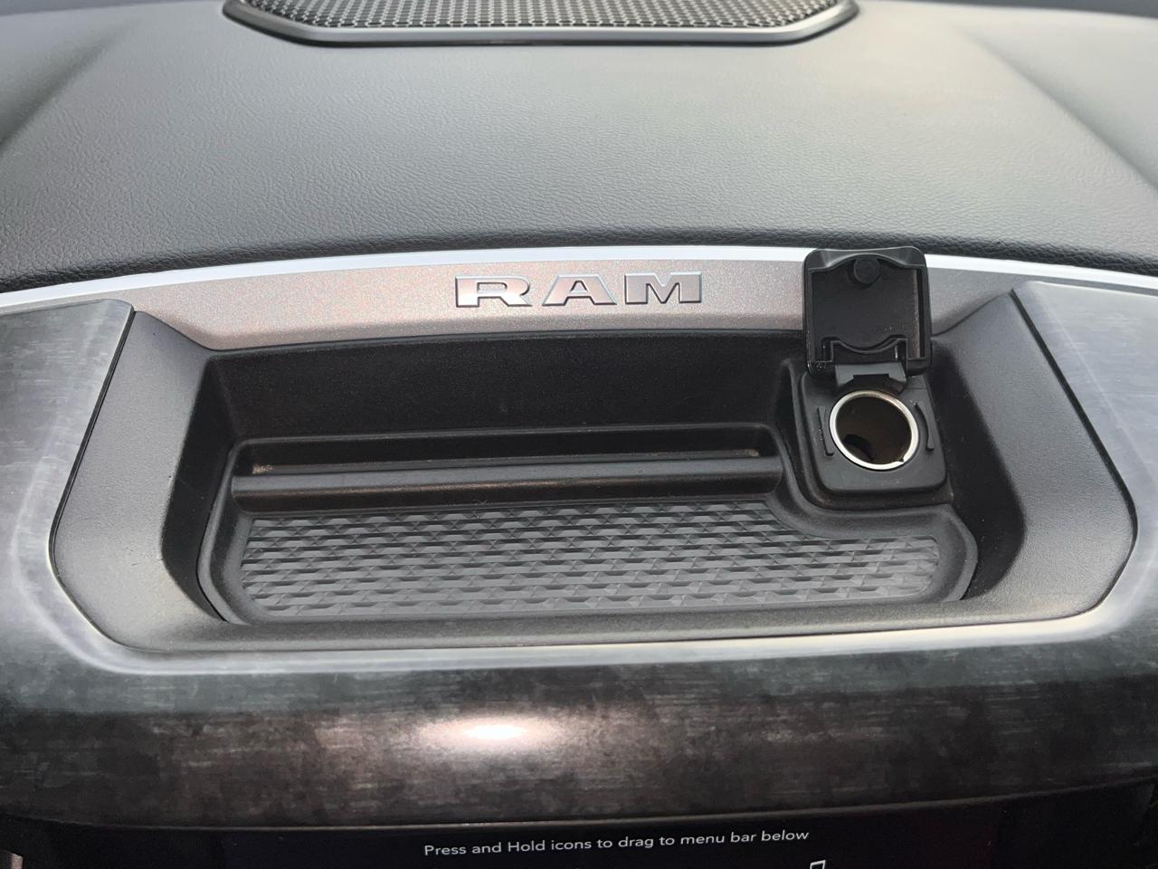 RAM 1500 Big Horn 4x4 Crew Cab 5'7" Box 2019