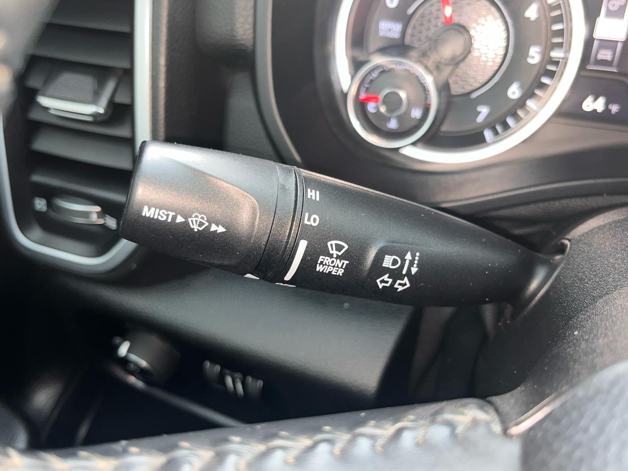 RAM 1500 Big Horn 4x4 Crew Cab 5'7" Box 2019