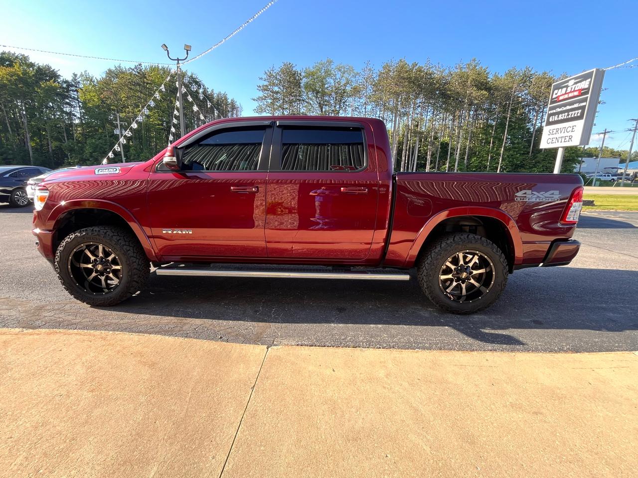 RAM 1500 Big Horn 4x4 Crew Cab 5'7" Box 2019