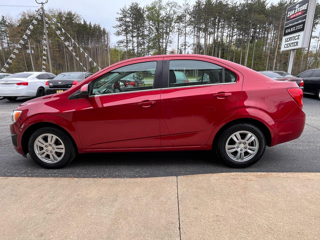 Chevrolet Sonic 4dr Sdn Auto LT 2015