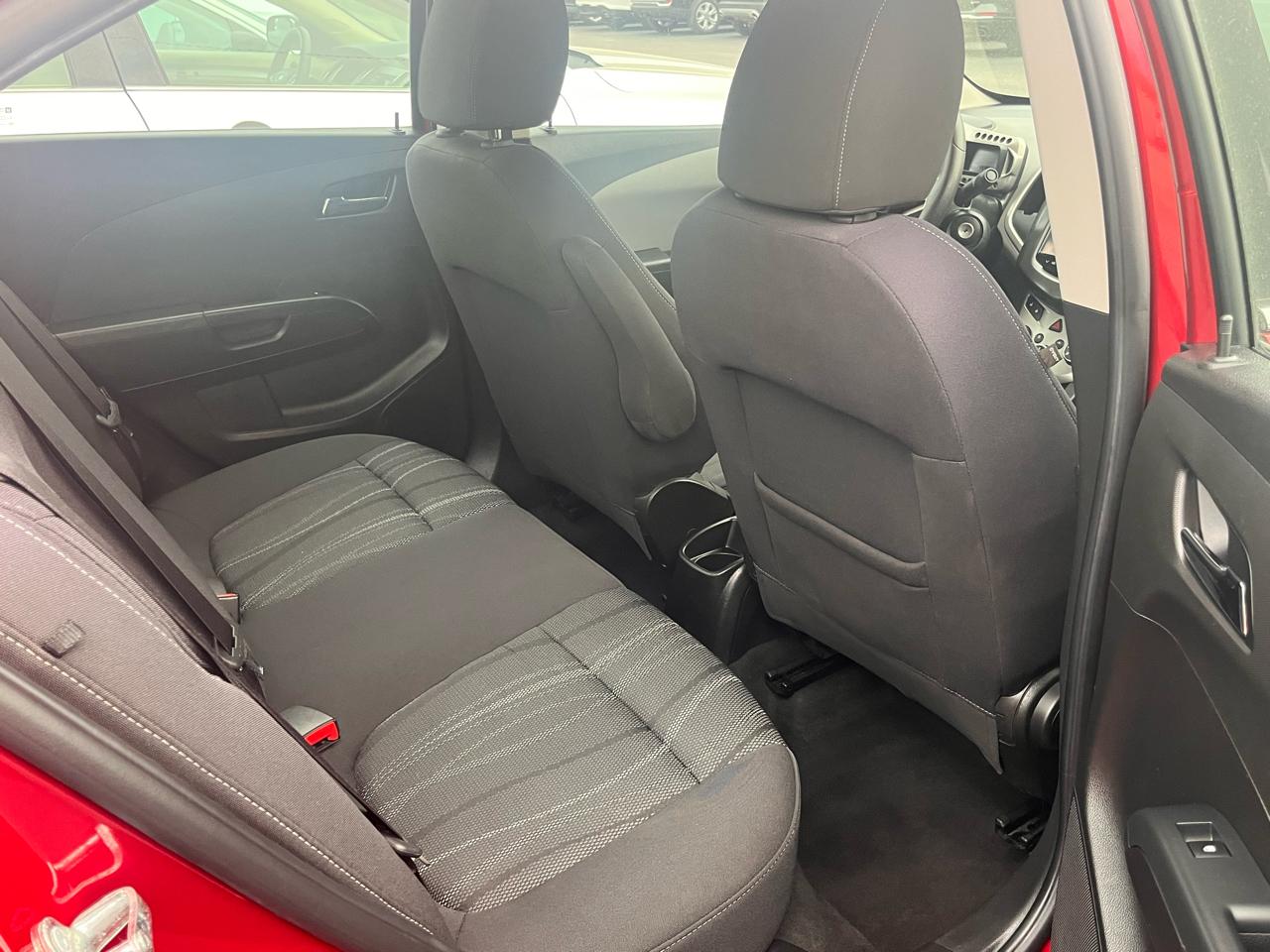 Chevrolet Sonic 4dr Sdn Auto LT 2015