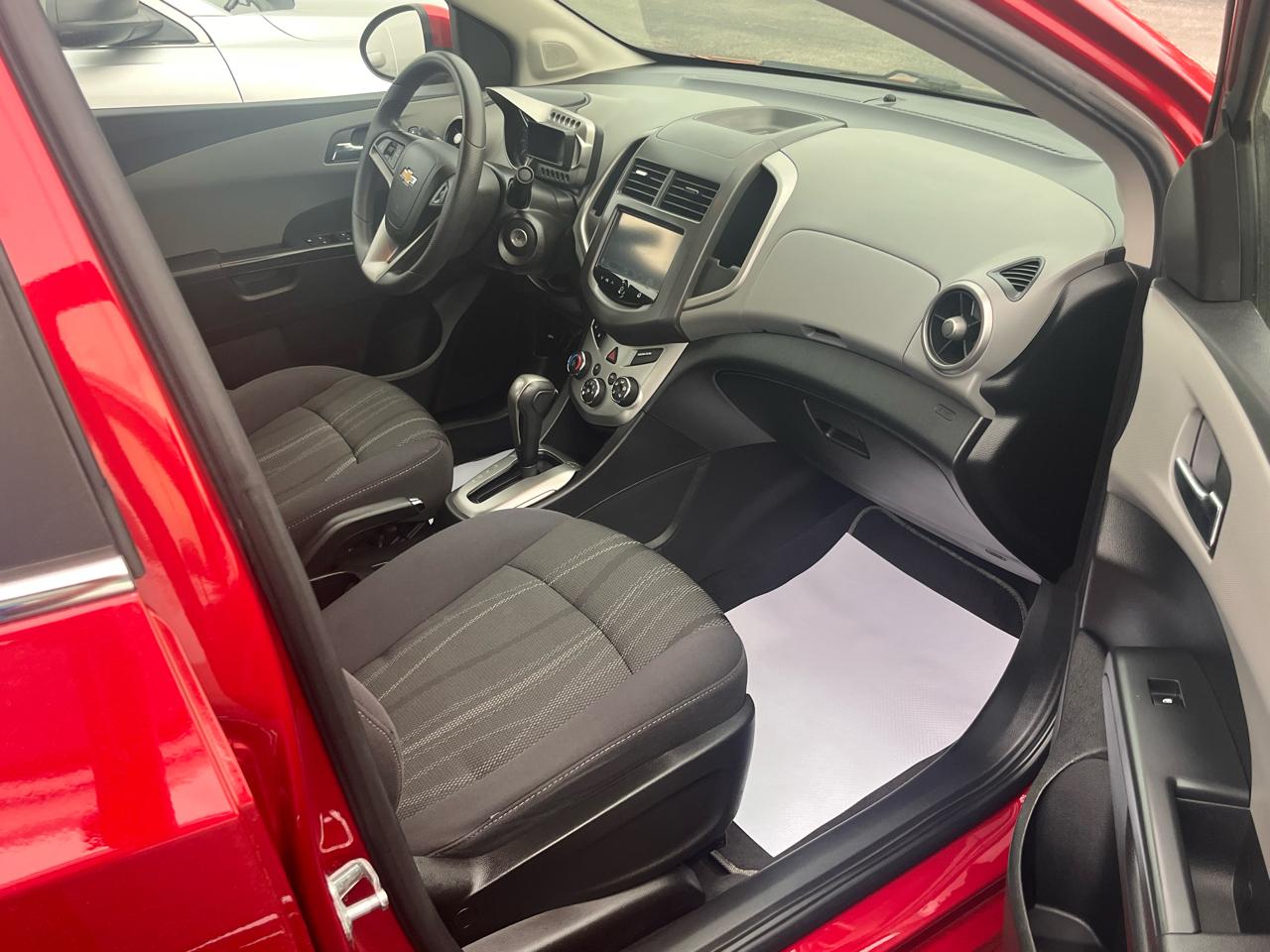 Chevrolet Sonic 4dr Sdn Auto LT 2015