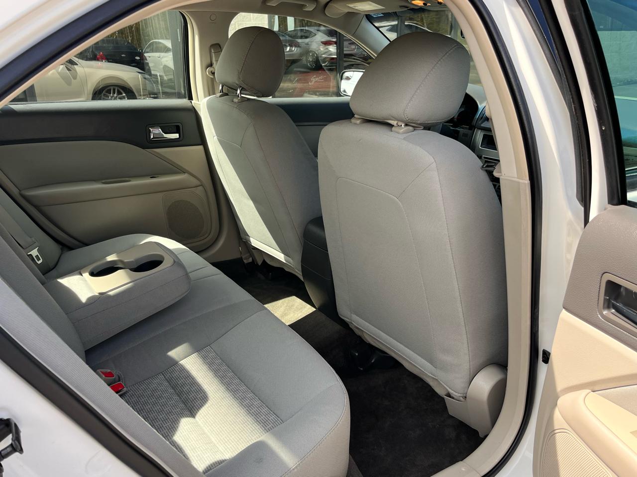 Ford Fusion 4dr Sdn S FWD 2012