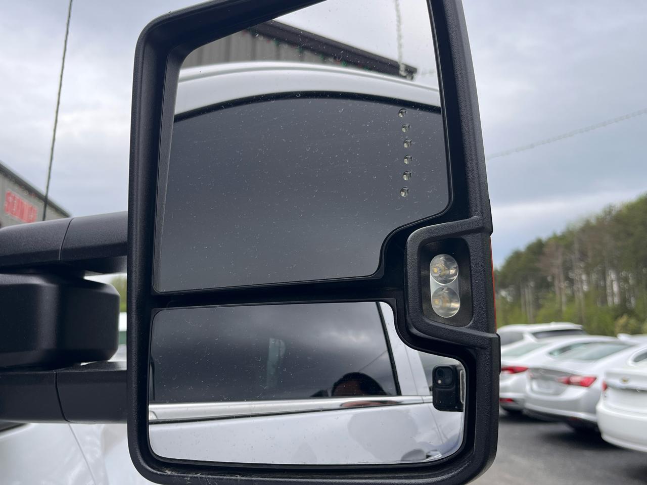 GMC Sierra 3500HD 4WD Crew Cab 153.7" Denali 2017