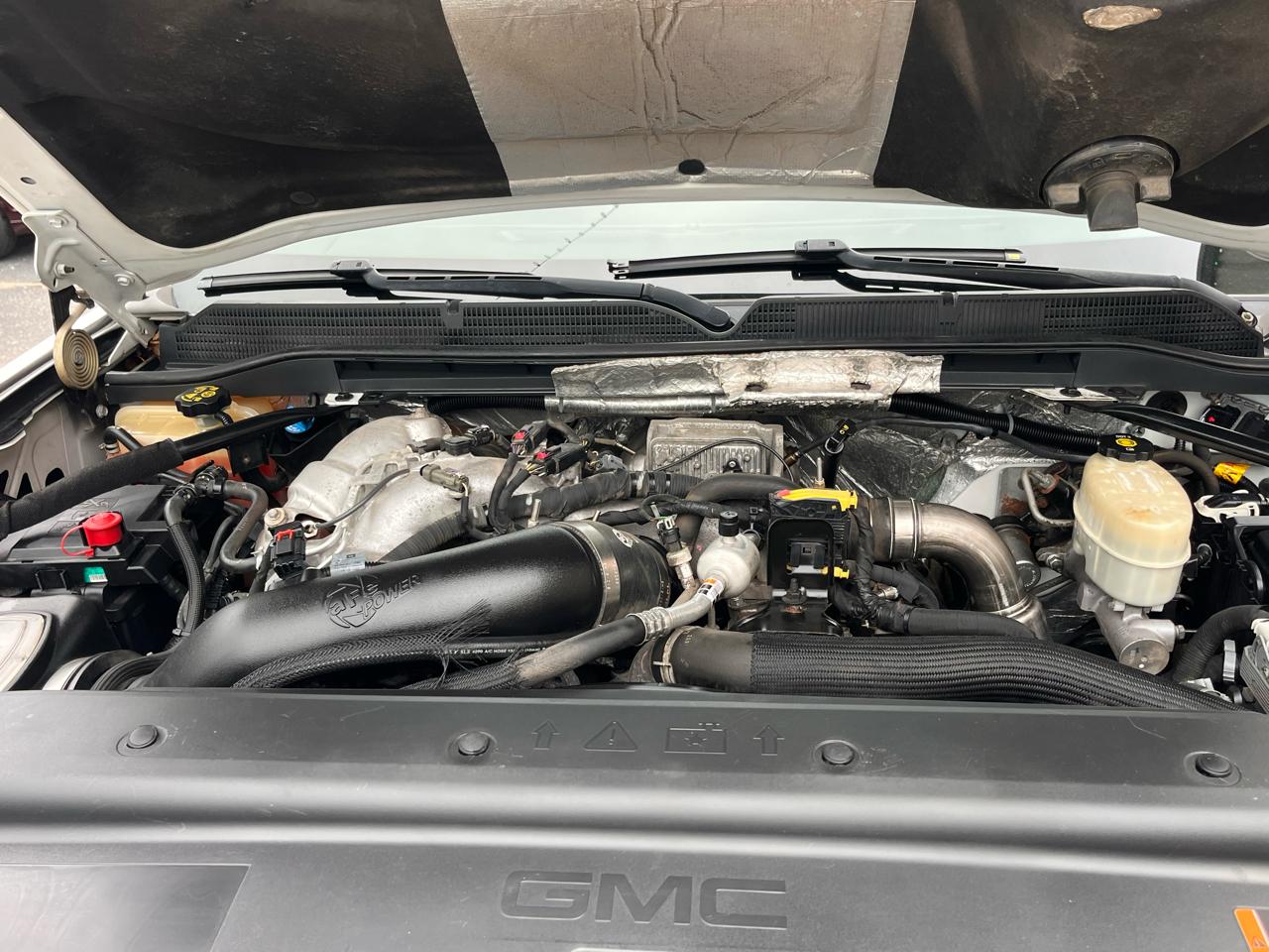 GMC Sierra 3500HD 4WD Crew Cab 153.7" Denali 2017
