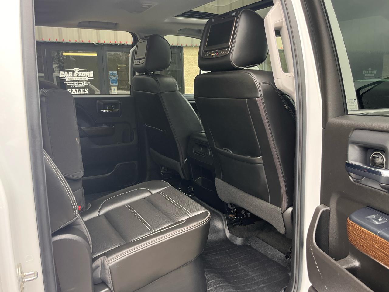 GMC Sierra 3500HD 4WD Crew Cab 153.7" Denali 2017