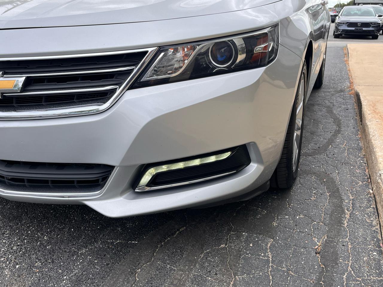 Chevrolet Impala 4dr Sdn LT w/1LT 2018