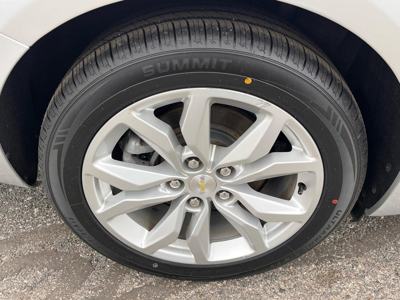 Chevrolet Impala 4dr Sdn LT w/1LT 2018