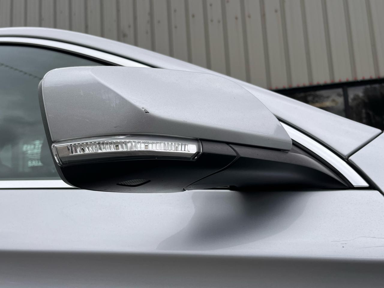 Chevrolet Impala 4dr Sdn LT w/1LT 2018