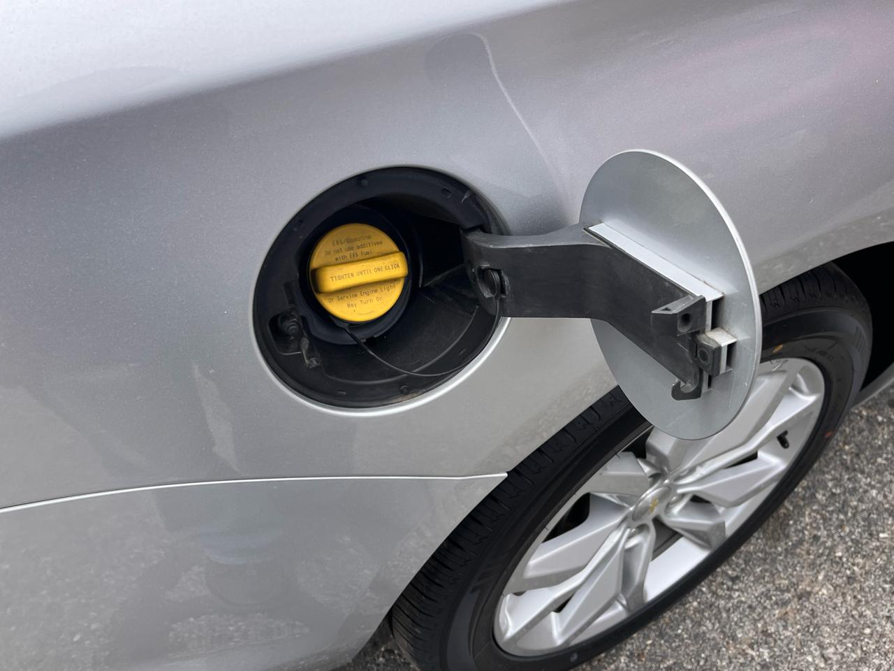 Chevrolet Impala 4dr Sdn LT w/1LT 2018