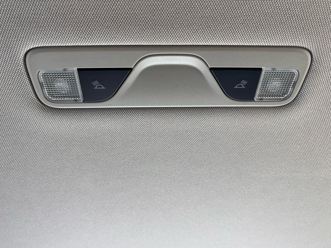 Chevrolet Impala 4dr Sdn LT w/1LT 2018
