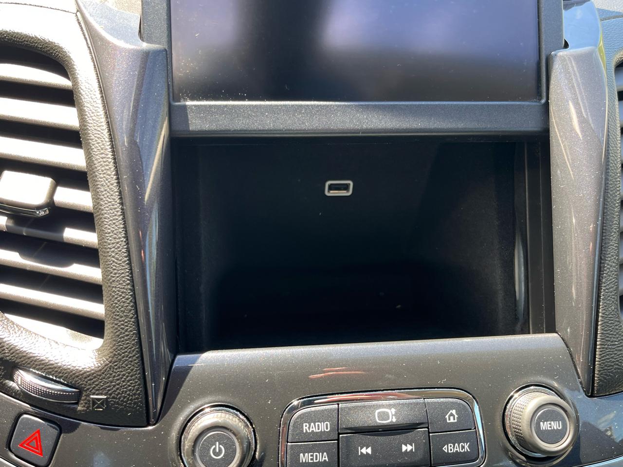 Chevrolet Impala 4dr Sdn LT w/1LT 2018