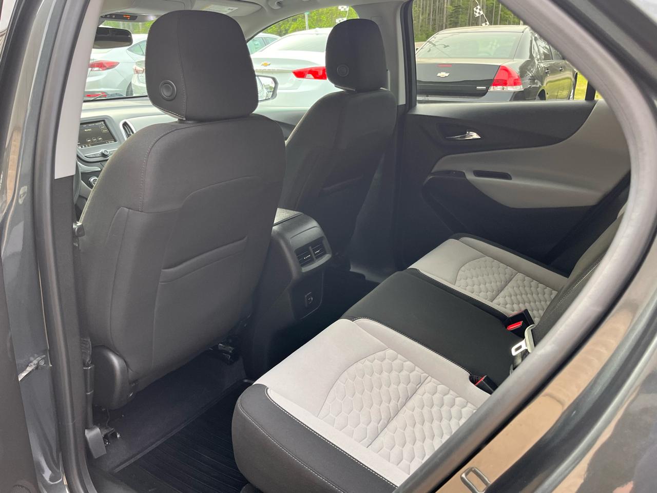 Chevrolet Equinox FWD 4dr LS w/1LS 2019