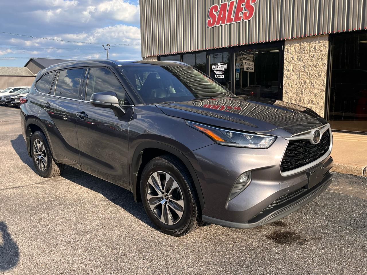 Toyota Highlander  2021