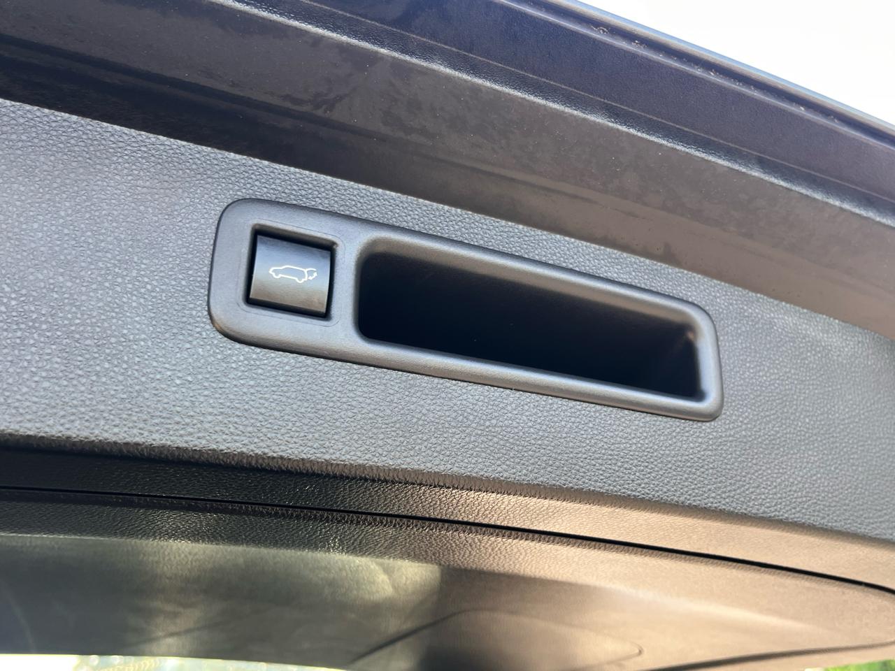 Toyota Highlander  2021