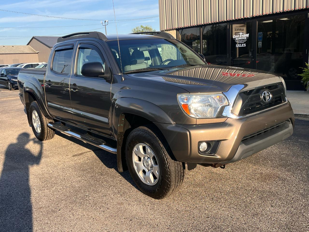 Toyota Tacoma  2015