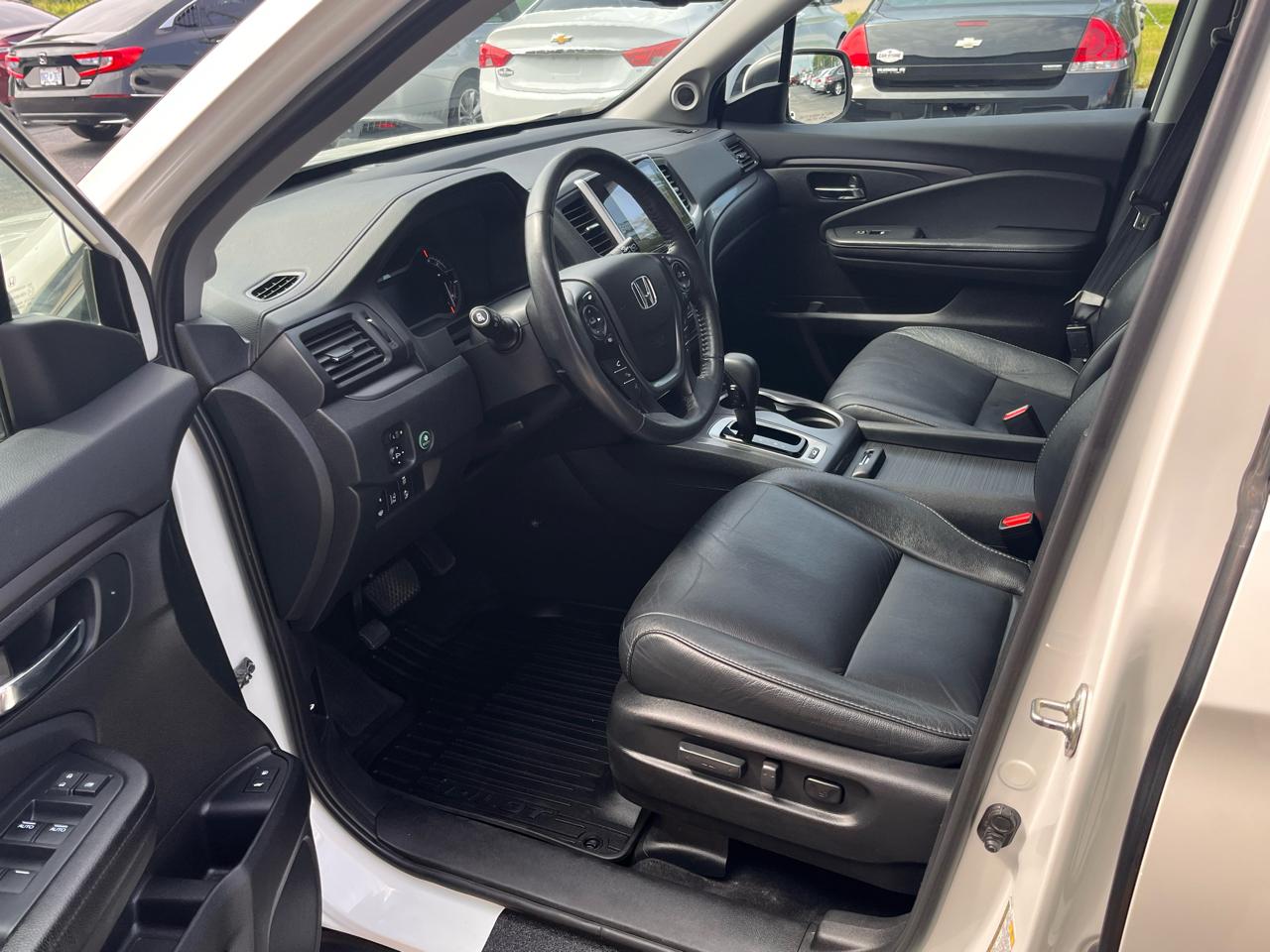 Honda Pilot EX-L w/Navigation AWD 2017