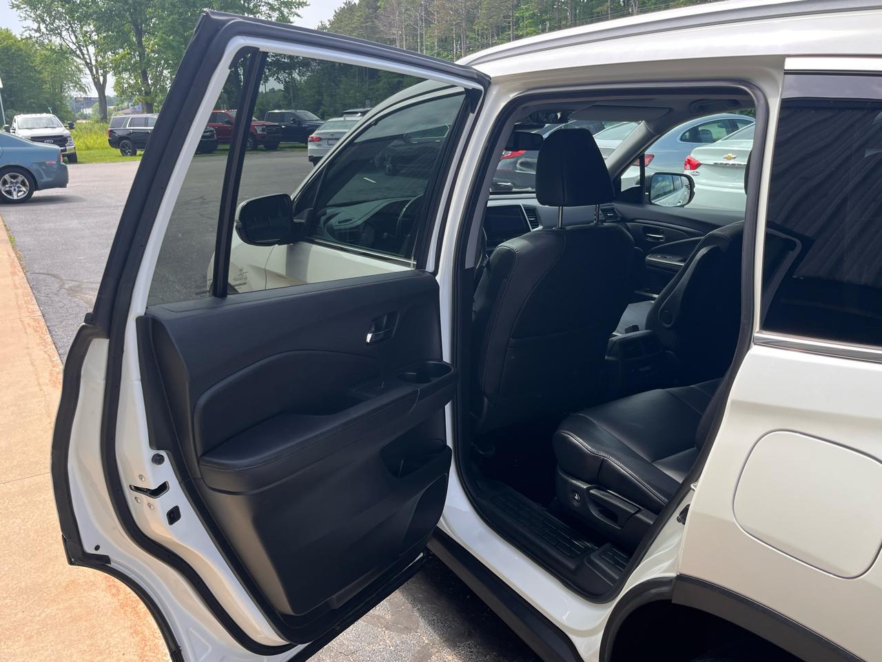 Honda Pilot EX-L w/Navigation AWD 2017