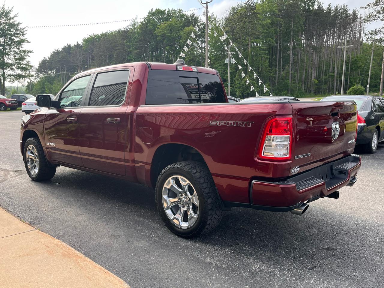 RAM 1500 Big Horn 4x4 Crew Cab 5'7" Box 2020