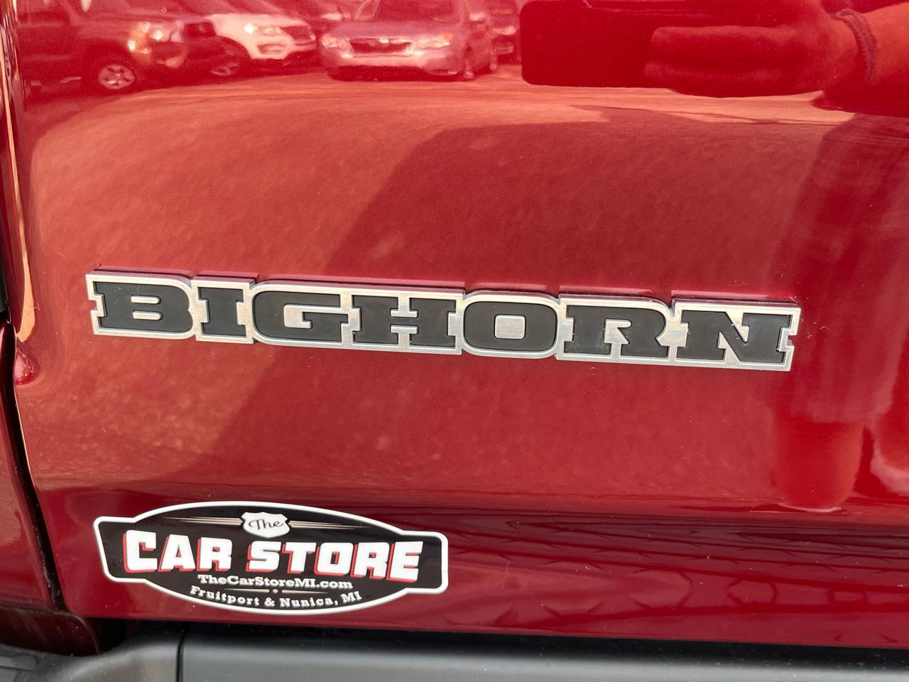 RAM 1500 Big Horn 4x4 Crew Cab 5'7" Box 2020