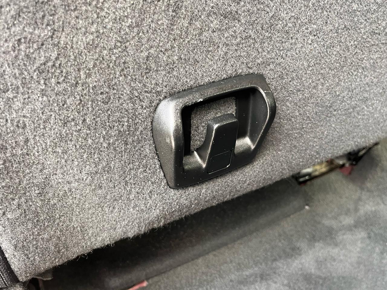 RAM 1500 Big Horn 4x4 Crew Cab 5'7" Box 2020