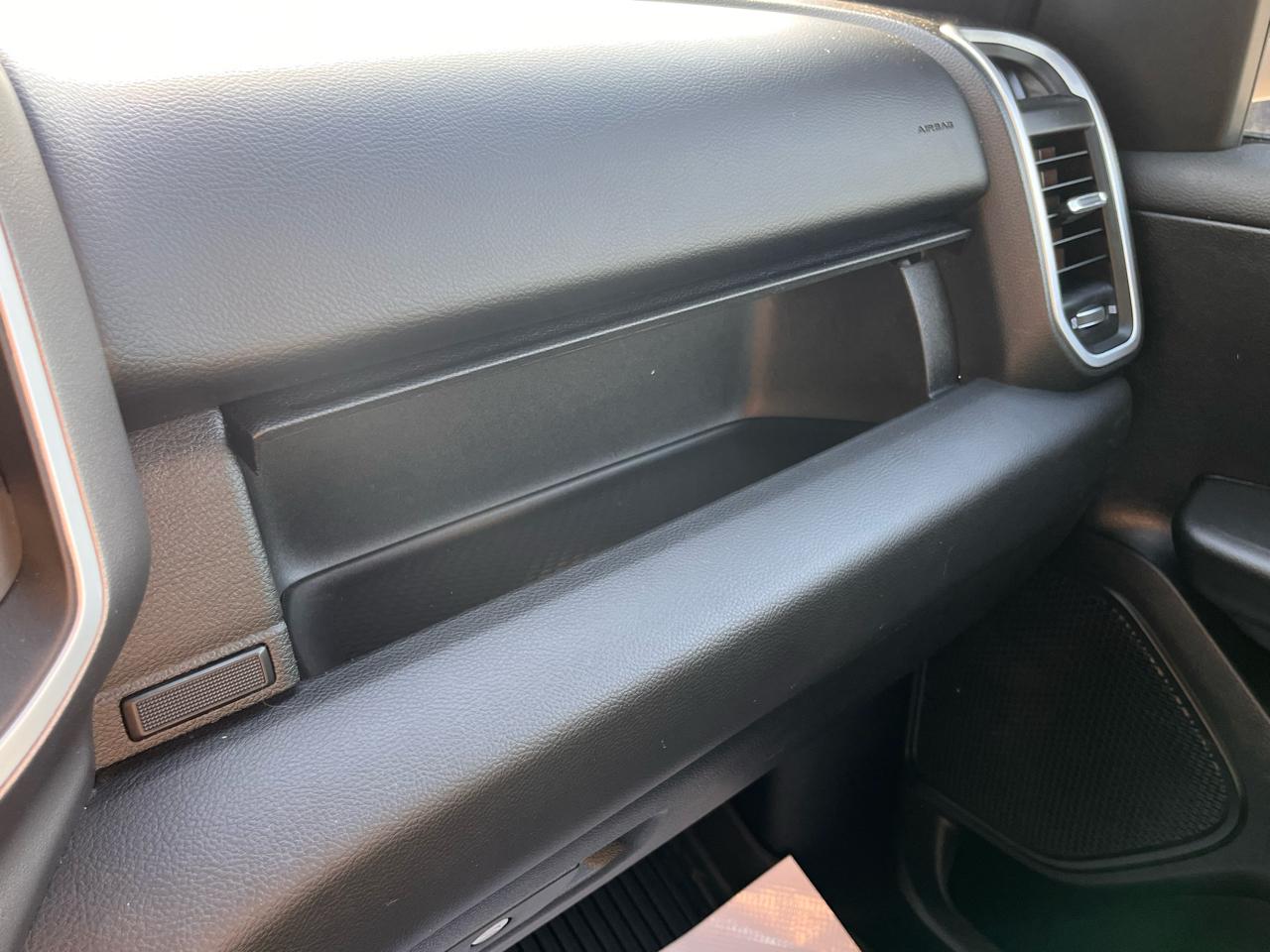 RAM 1500 Big Horn 4x4 Crew Cab 5'7" Box 2020