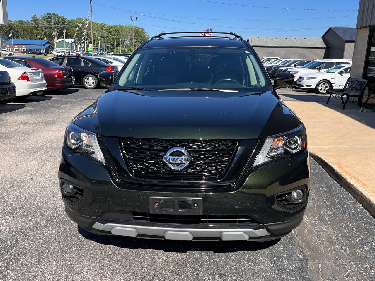 Nissan Pathfinder  2019