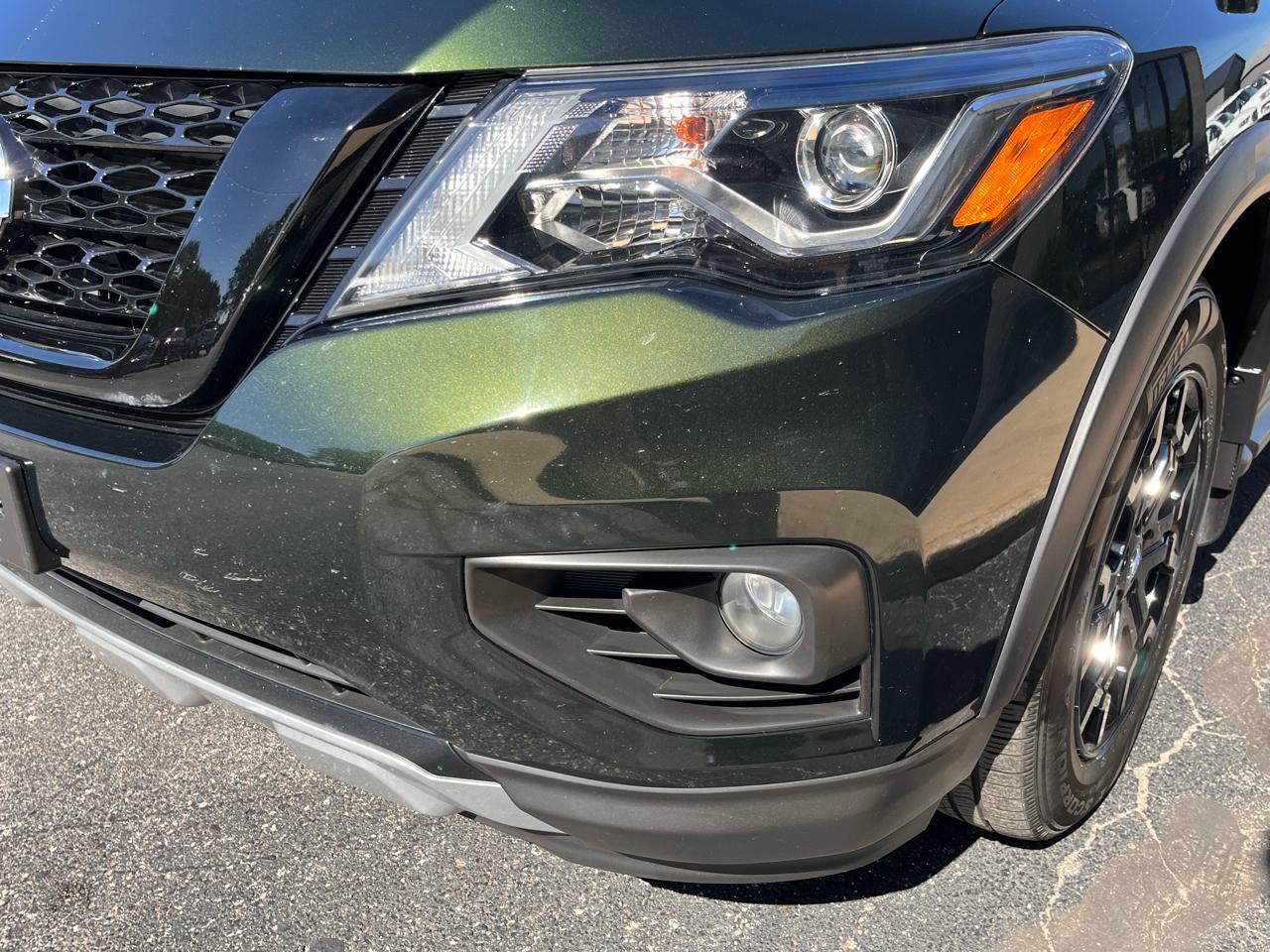 Nissan Pathfinder  2019