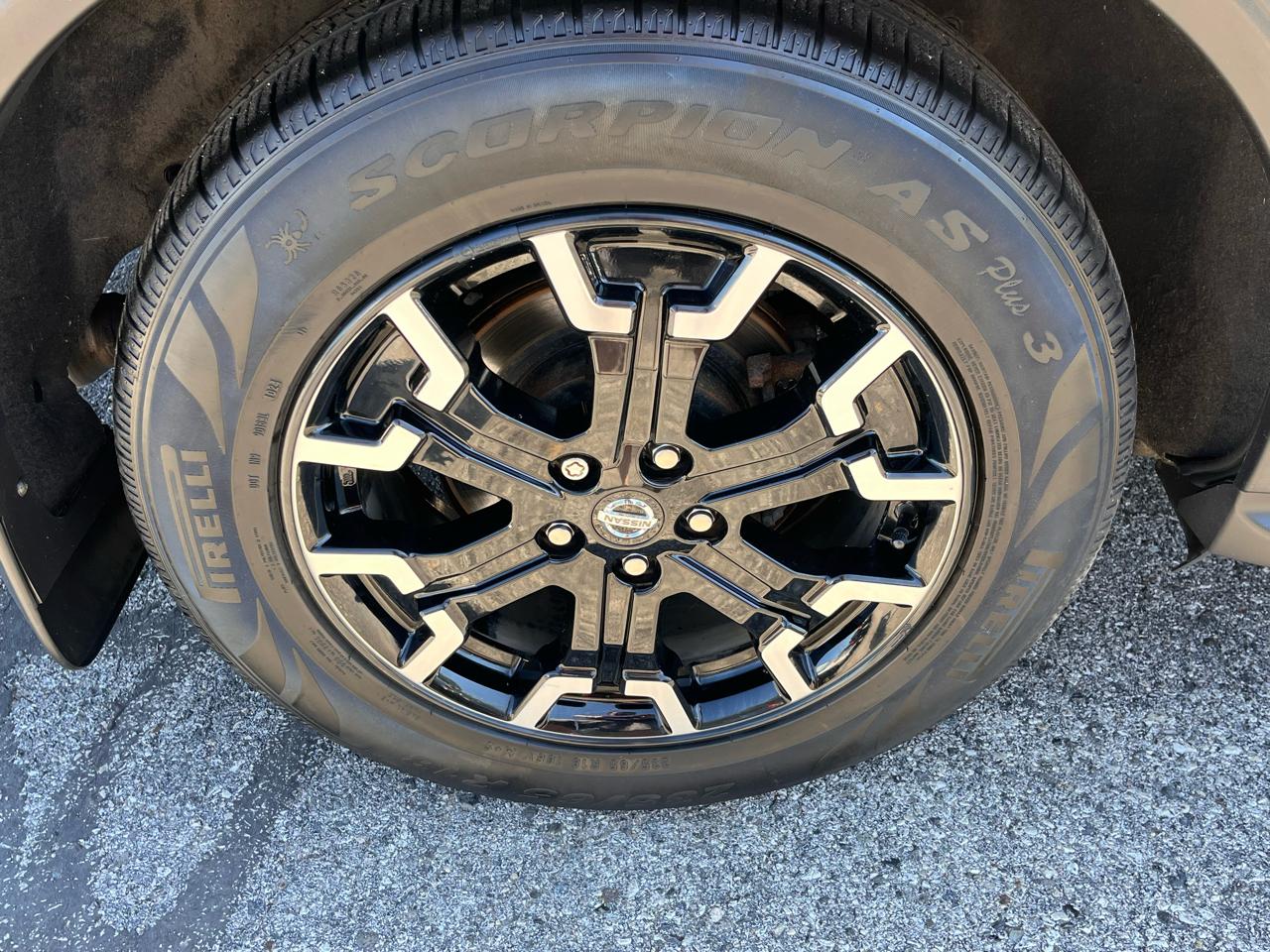 Nissan Pathfinder  2019