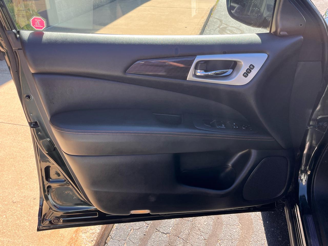 Nissan Pathfinder  2019