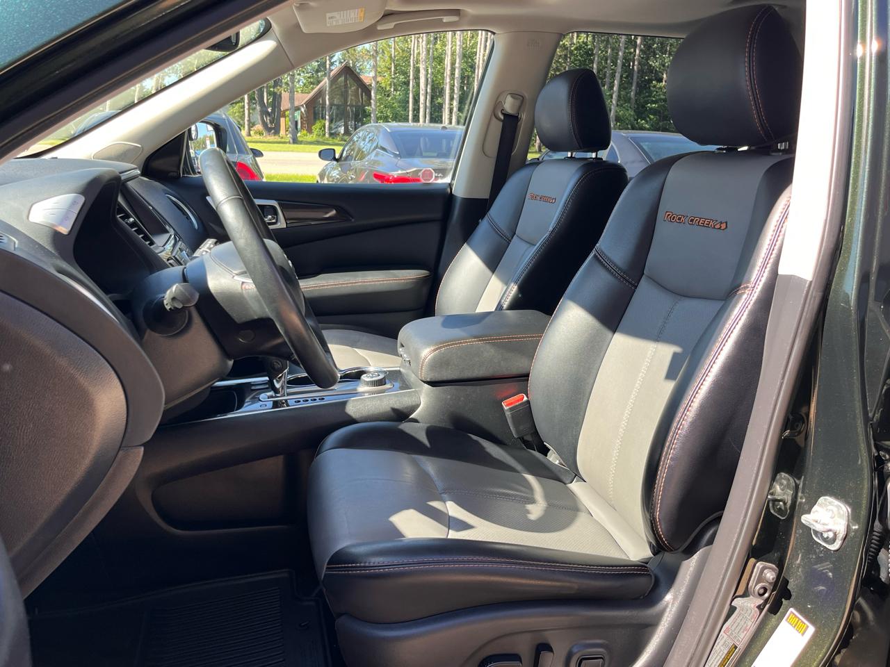 Nissan Pathfinder  2019