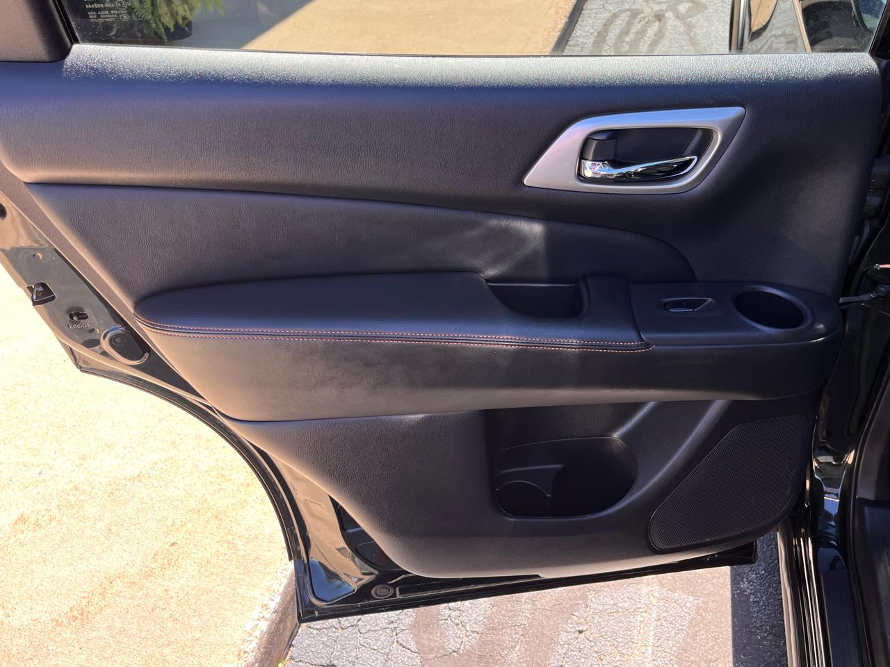 Nissan Pathfinder  2019