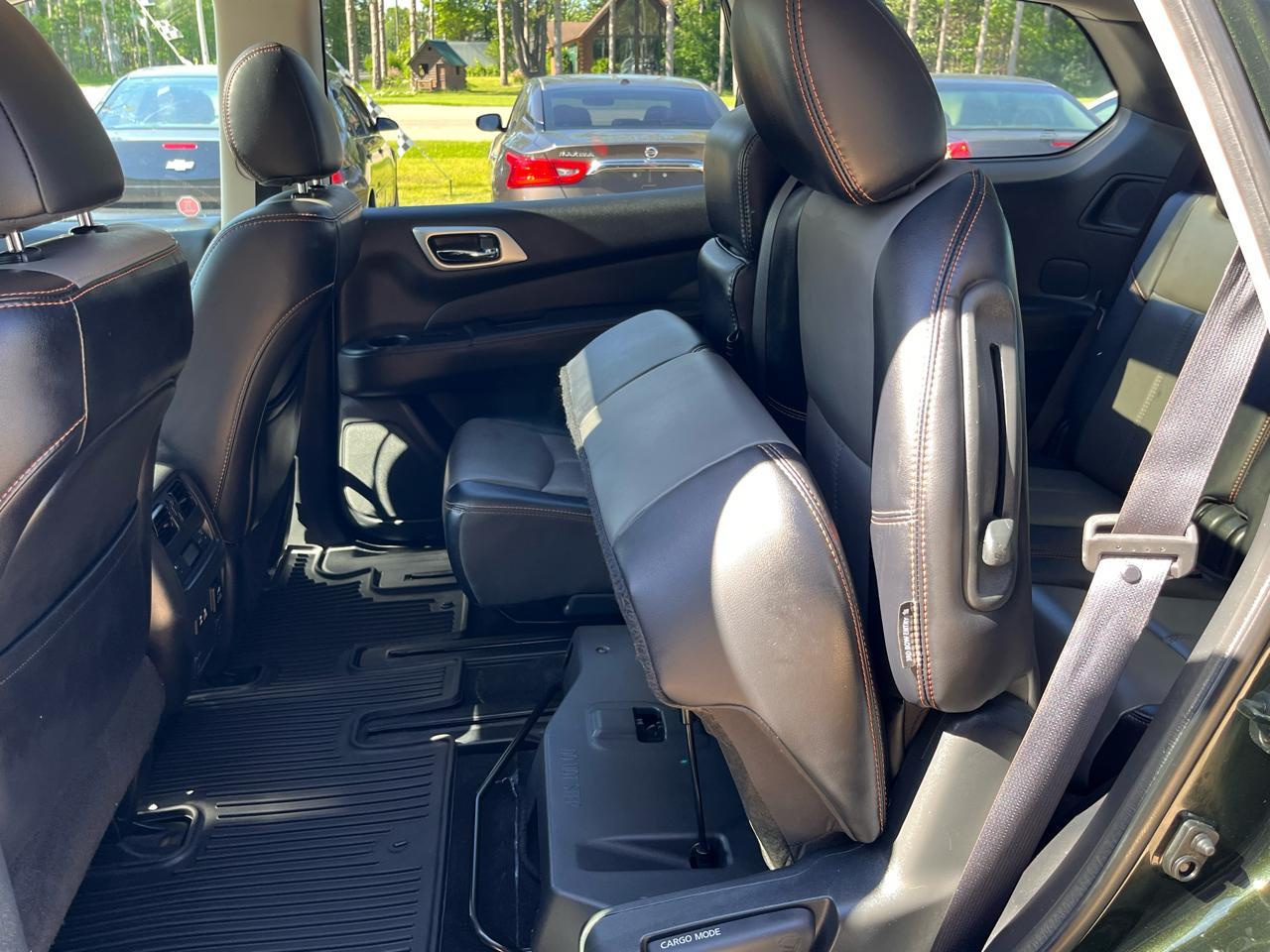 Nissan Pathfinder  2019