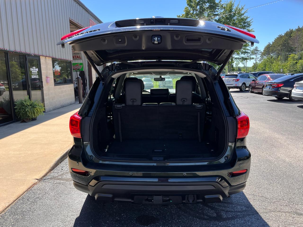 Nissan Pathfinder  2019