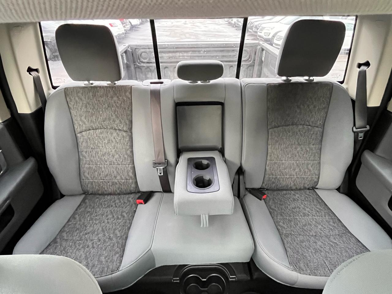 RAM 1500 Classic Warlock 4x4 Crew Cab 5'7" Box 2019