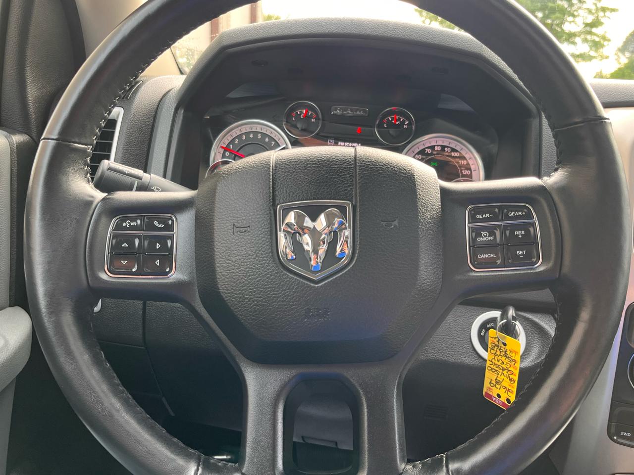 RAM 1500 Classic Warlock 4x4 Crew Cab 5'7" Box 2019