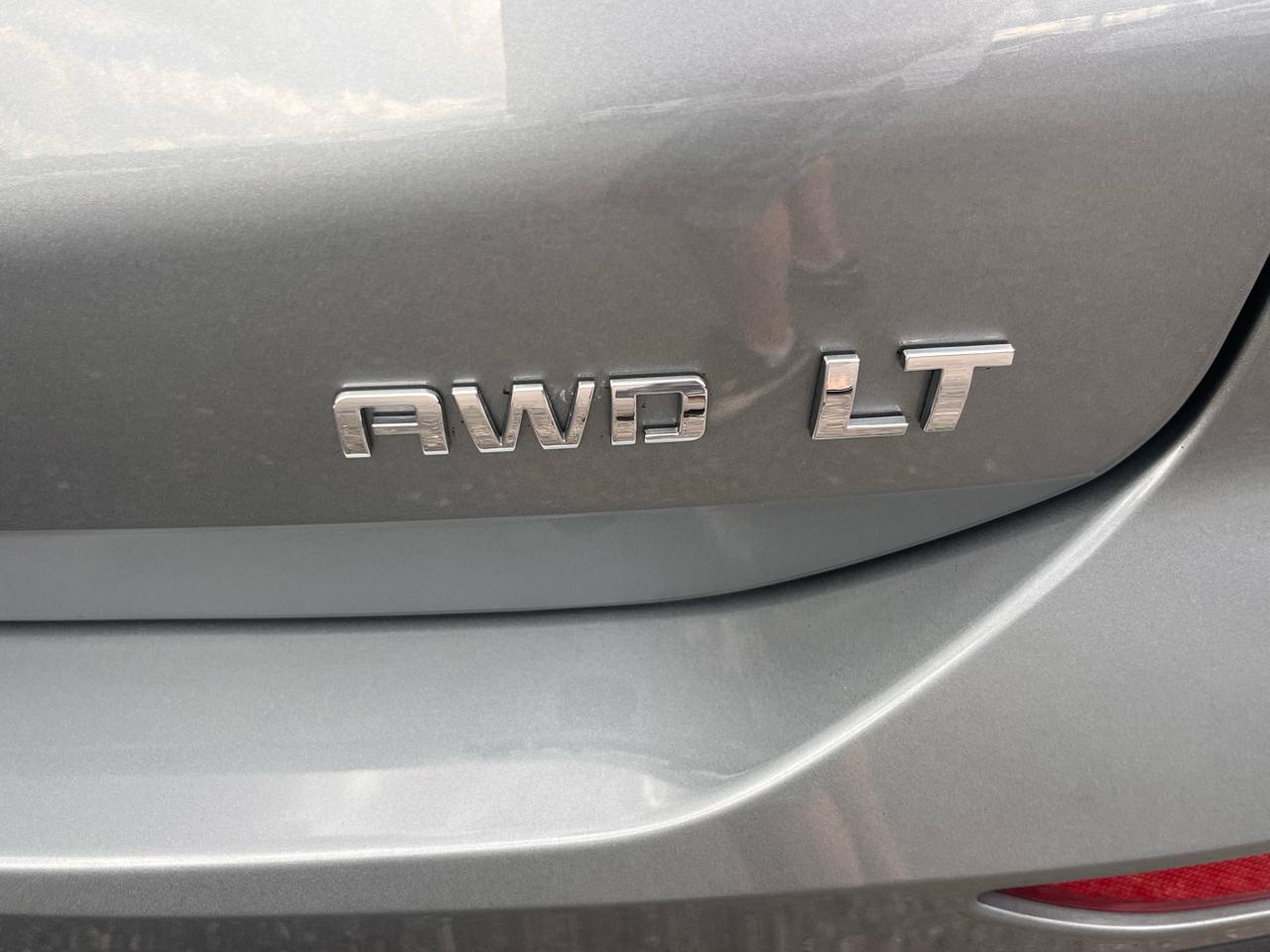 Chevrolet Equinox AWD 4dr LT w/1LT 2023