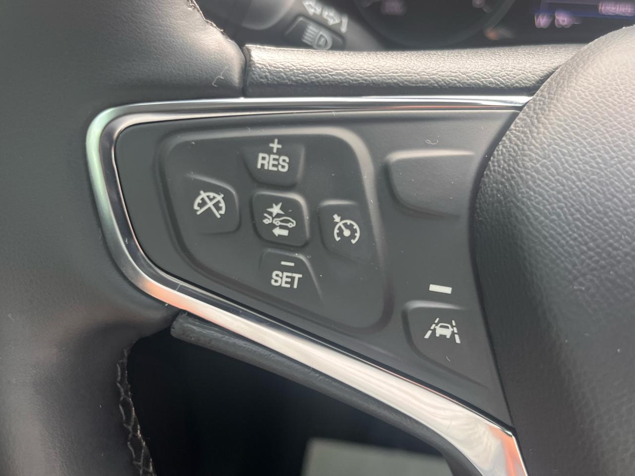 Chevrolet Equinox AWD 4dr LT w/1LT 2023