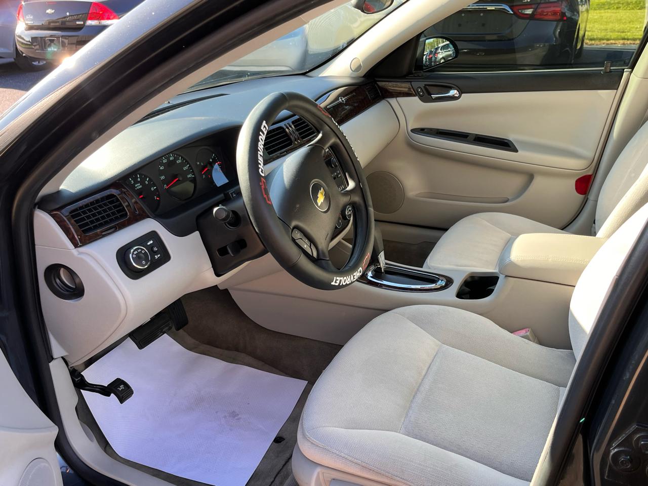 Chevrolet Impala 4dr Sdn LS Fleet 2013