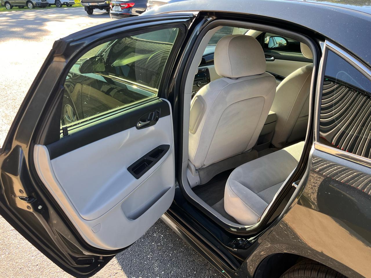 Chevrolet Impala 4dr Sdn LS Fleet 2013