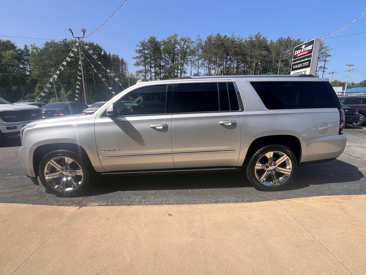 GMC Yukon XL 4WD 4dr Denali 2017
