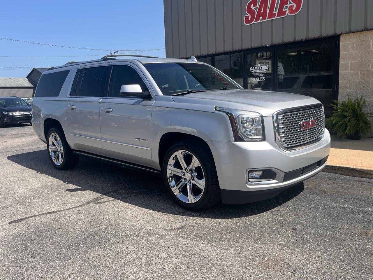 GMC Yukon XL 4WD 4dr Denali 2017