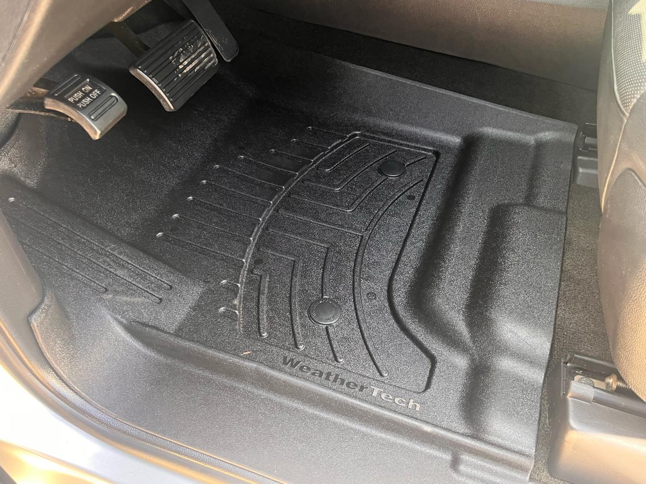 GMC Yukon XL 4WD 4dr Denali 2017