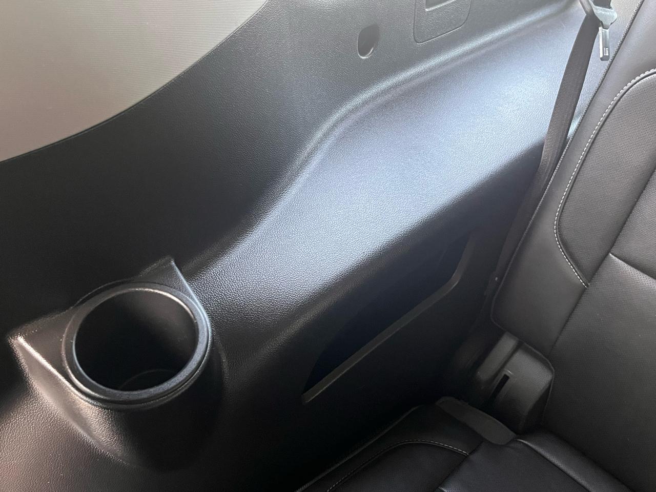 GMC Yukon XL 4WD 4dr Denali 2017