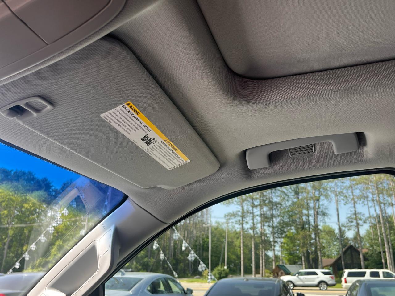 GMC Yukon XL 4WD 4dr Denali 2017