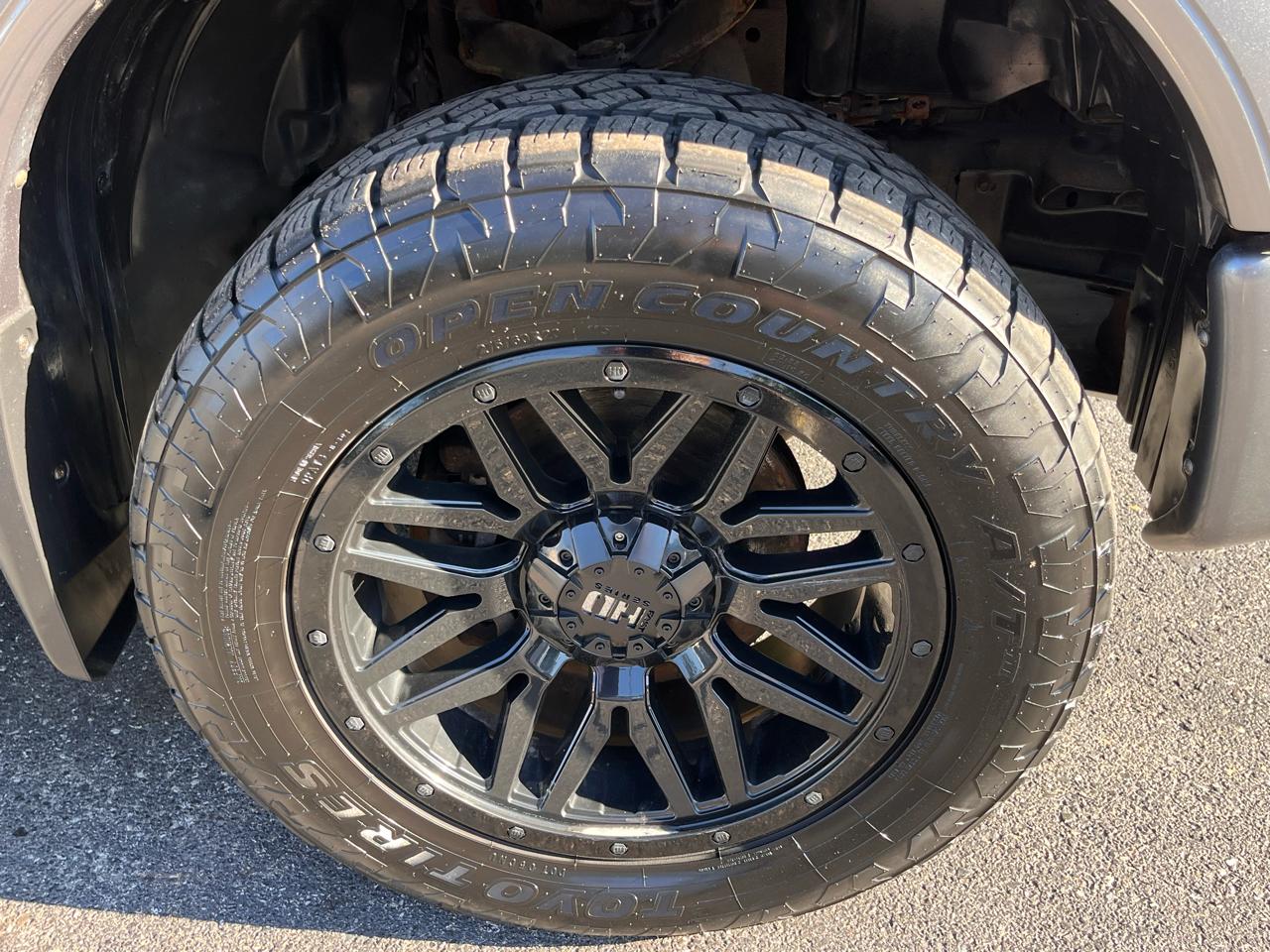Nissan Titan 4x4 Crew Cab PRO-4X 2017